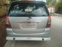 Toyota Innova 2.5 V 7 STR