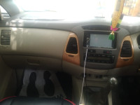 Toyota Innova 2.5 V 7 STR