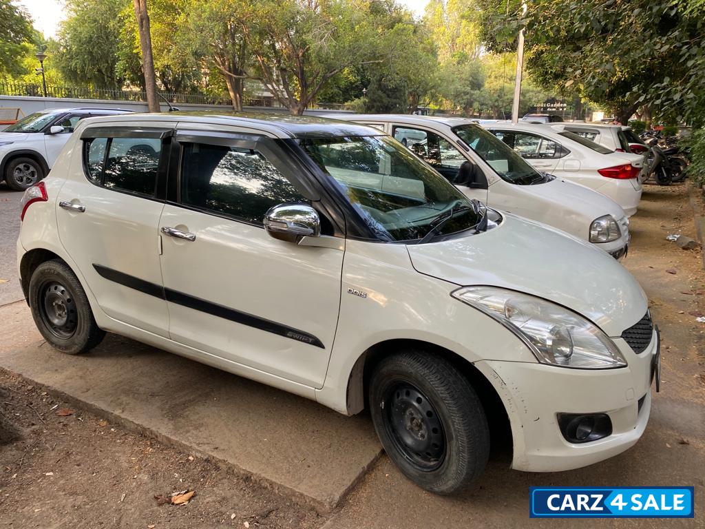 White Maruti Suzuki Swift VDI White Maruti Suzuki Swift VDI