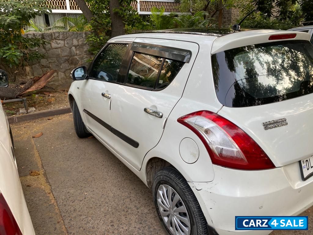 White Maruti Suzuki Swift VDI White Maruti Suzuki Swift VDI