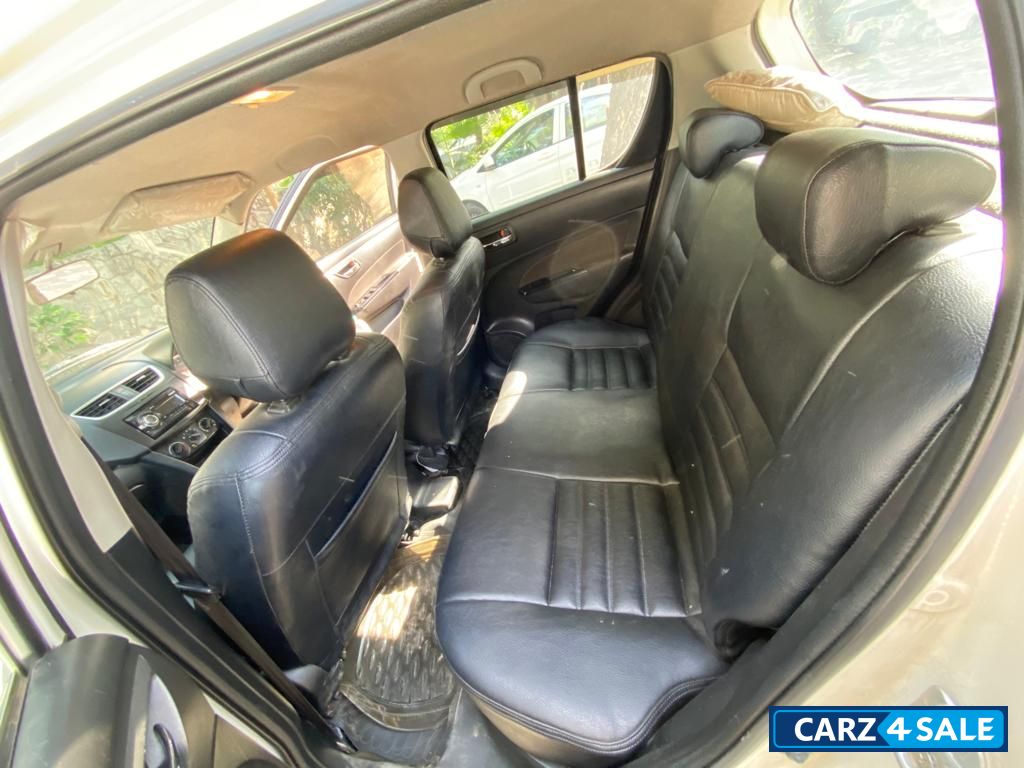 White Maruti Suzuki Swift VDI White Maruti Suzuki Swift VDI