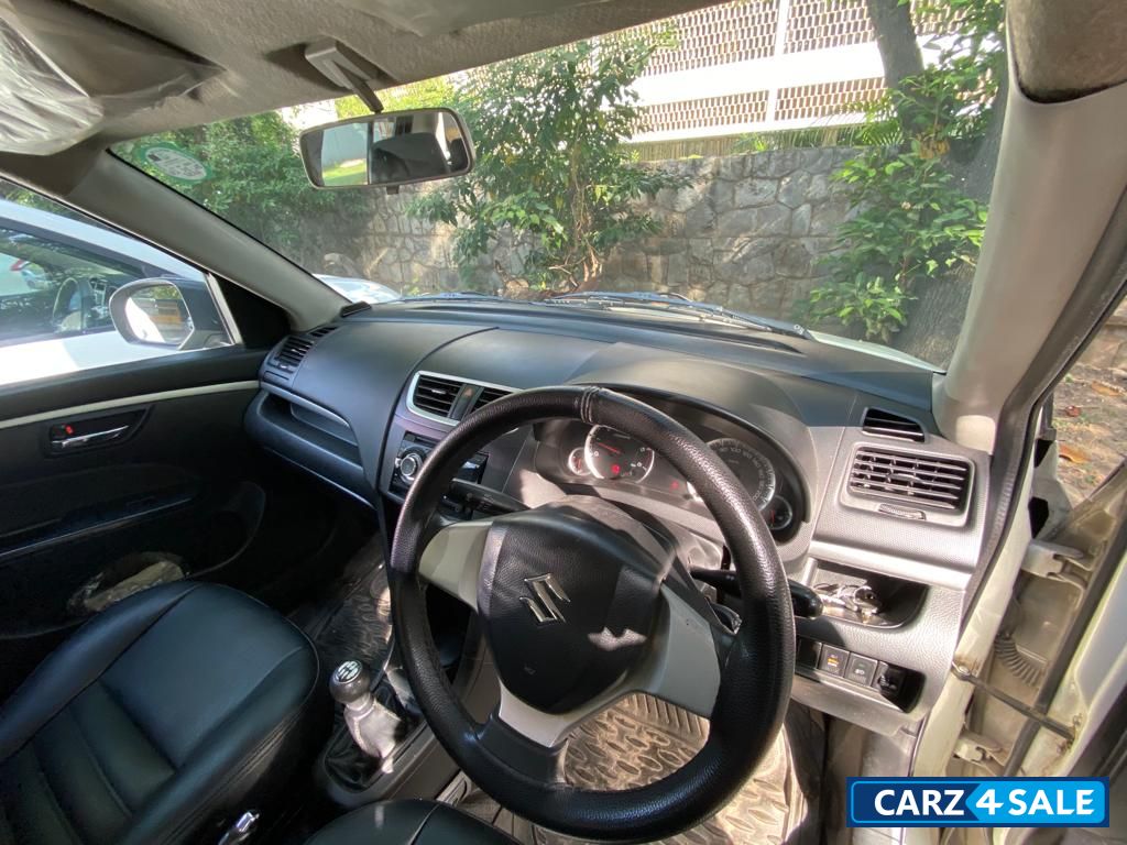 White Maruti Suzuki Swift VDI White Maruti Suzuki Swift VDI