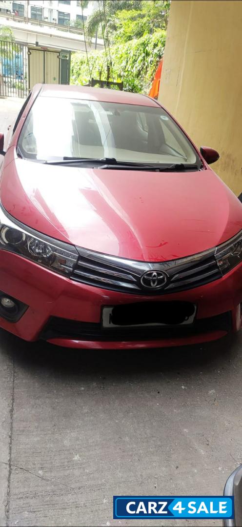 Red Toyota Corolla Altis 1.8 G