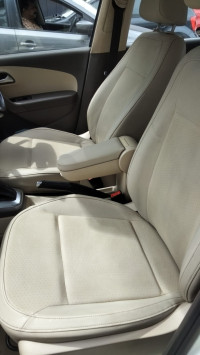 Volkswagen Vento Petrol Highline AT