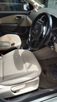 Volkswagen Vento Petrol Highline AT