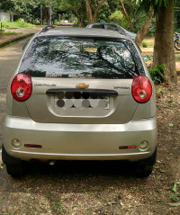 Biege Chevrolet Spark