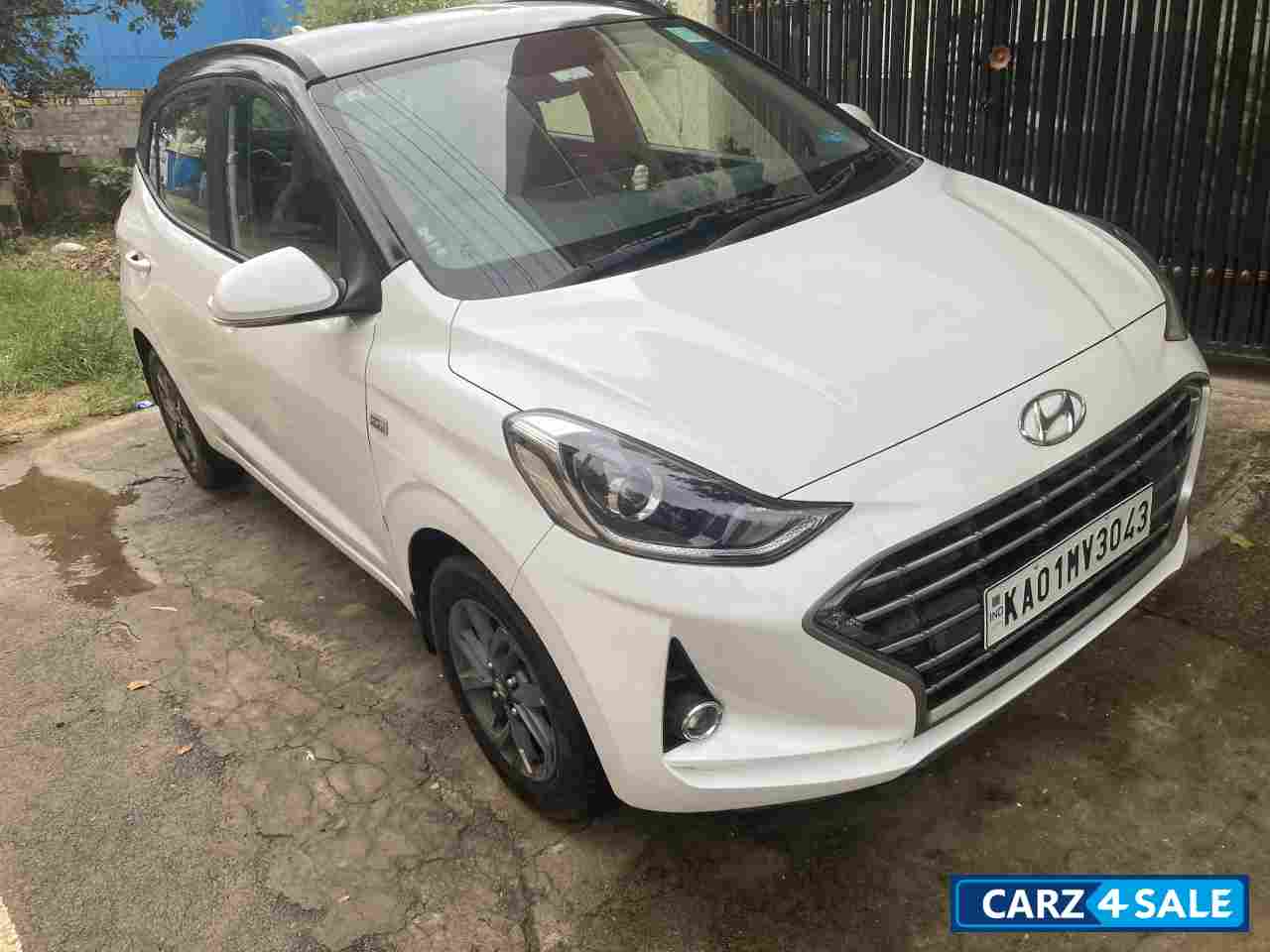 Hyundai Grand i10 Nios Sportz 1.2 Kappa Petrol AMT Hyundai Grand i10 Nios Sportz 1.2 Kappa Petrol AMT