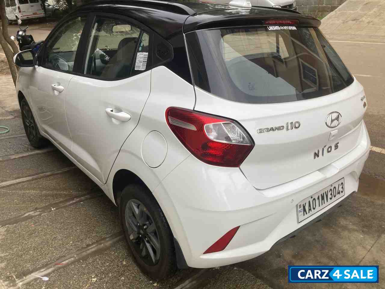 Hyundai Grand i10 Nios Sportz 1.2 Kappa Petrol AMT Hyundai Grand i10 Nios Sportz 1.2 Kappa Petrol AMT