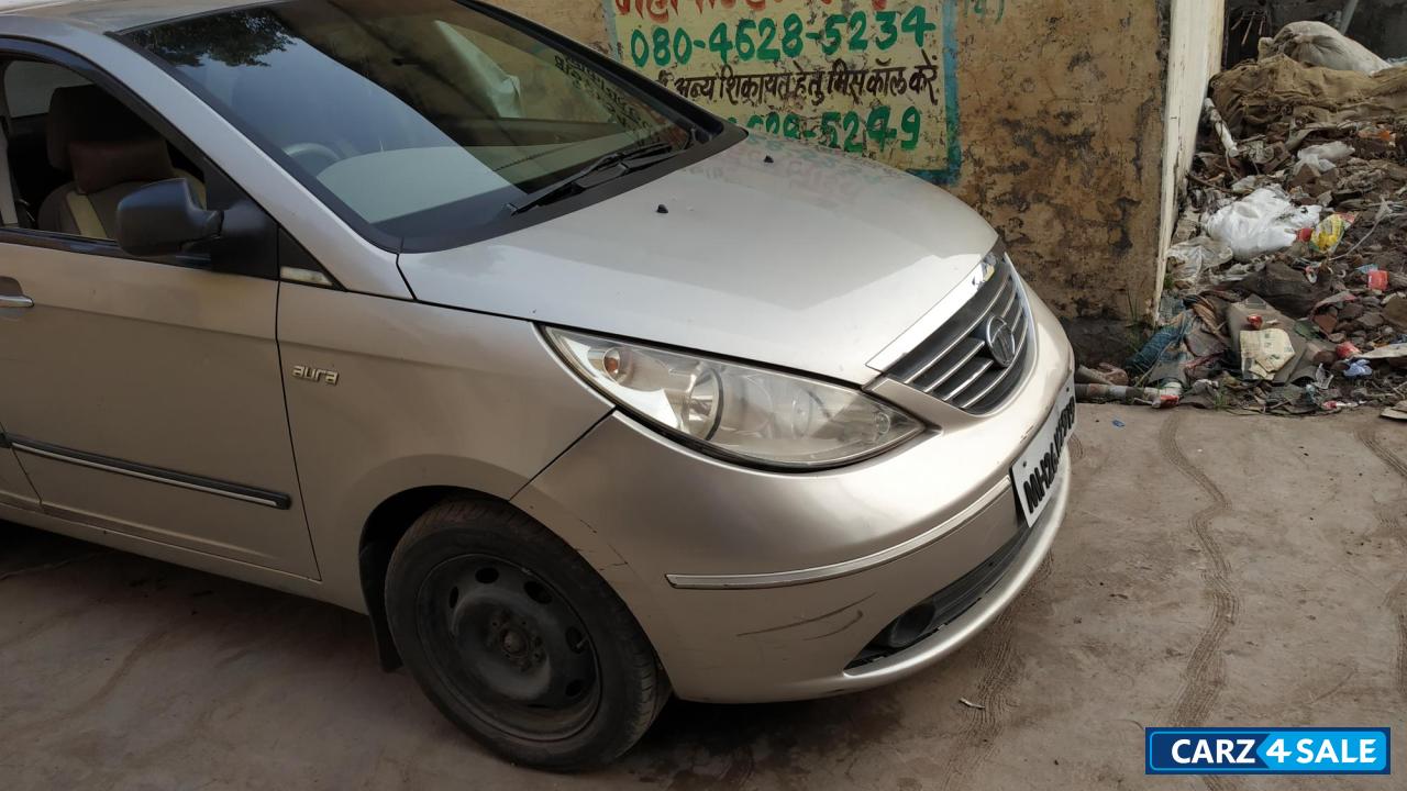 Golden Tata Manza Aura Safire BS-III