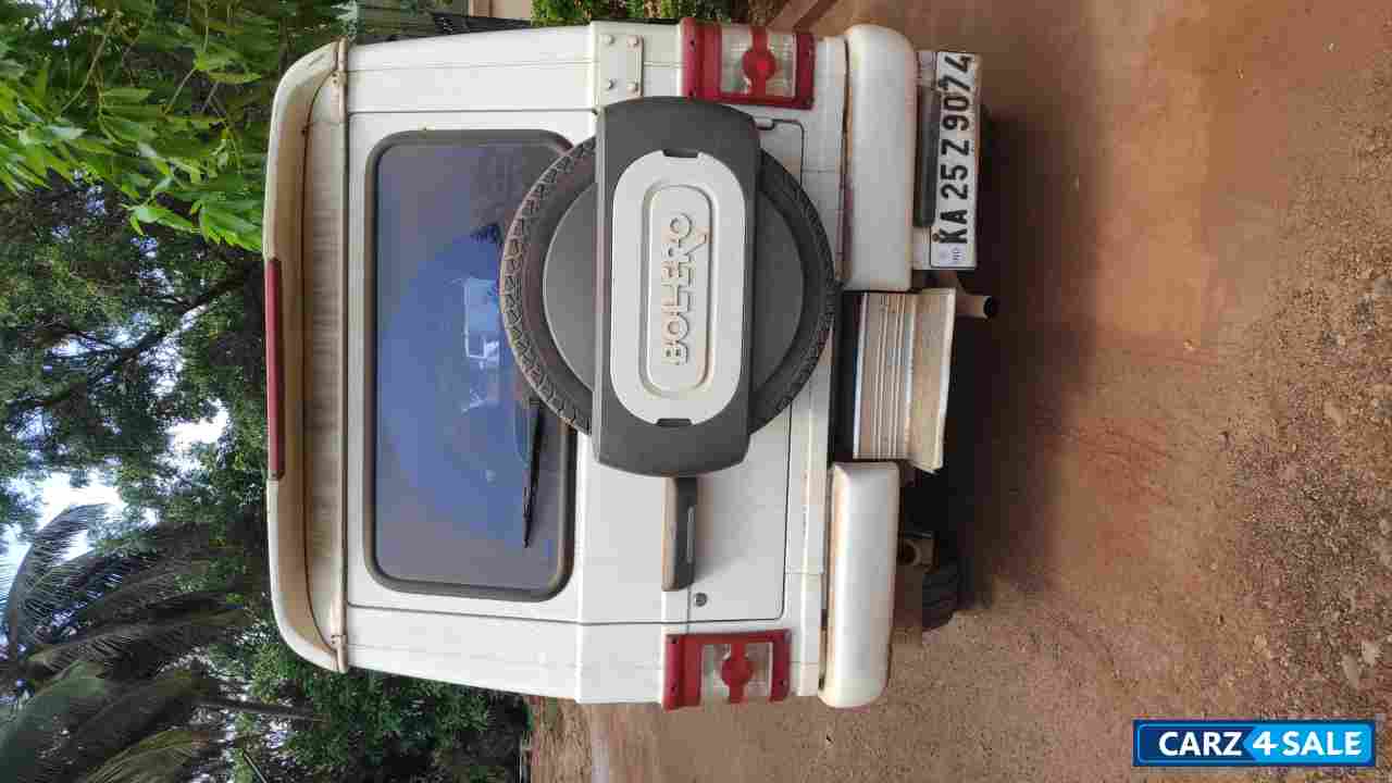 Mahindra Bolero ZLX BS III Mahindra Bolero ZLX BS III