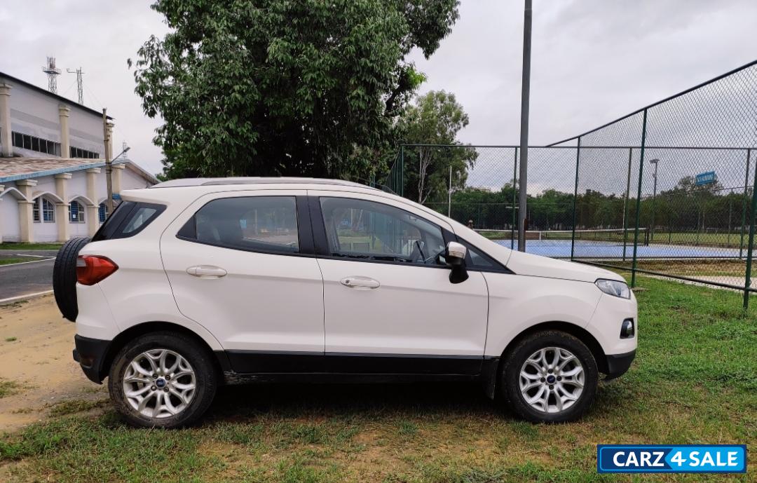 Ford EcoSport 1.5 Diesel Titanium MT