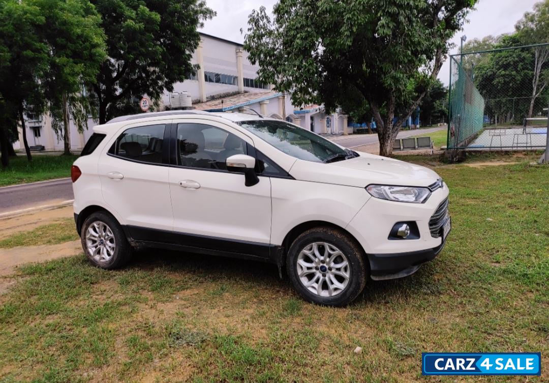 Ford EcoSport 1.5 Diesel Titanium MT