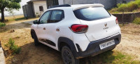 White Renault Kwid 1.0 RXT Opt