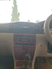 Beige Toyota Corolla H1 1.8J