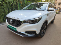 White MG ZS EV Exclusive