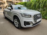 White Audi Q2