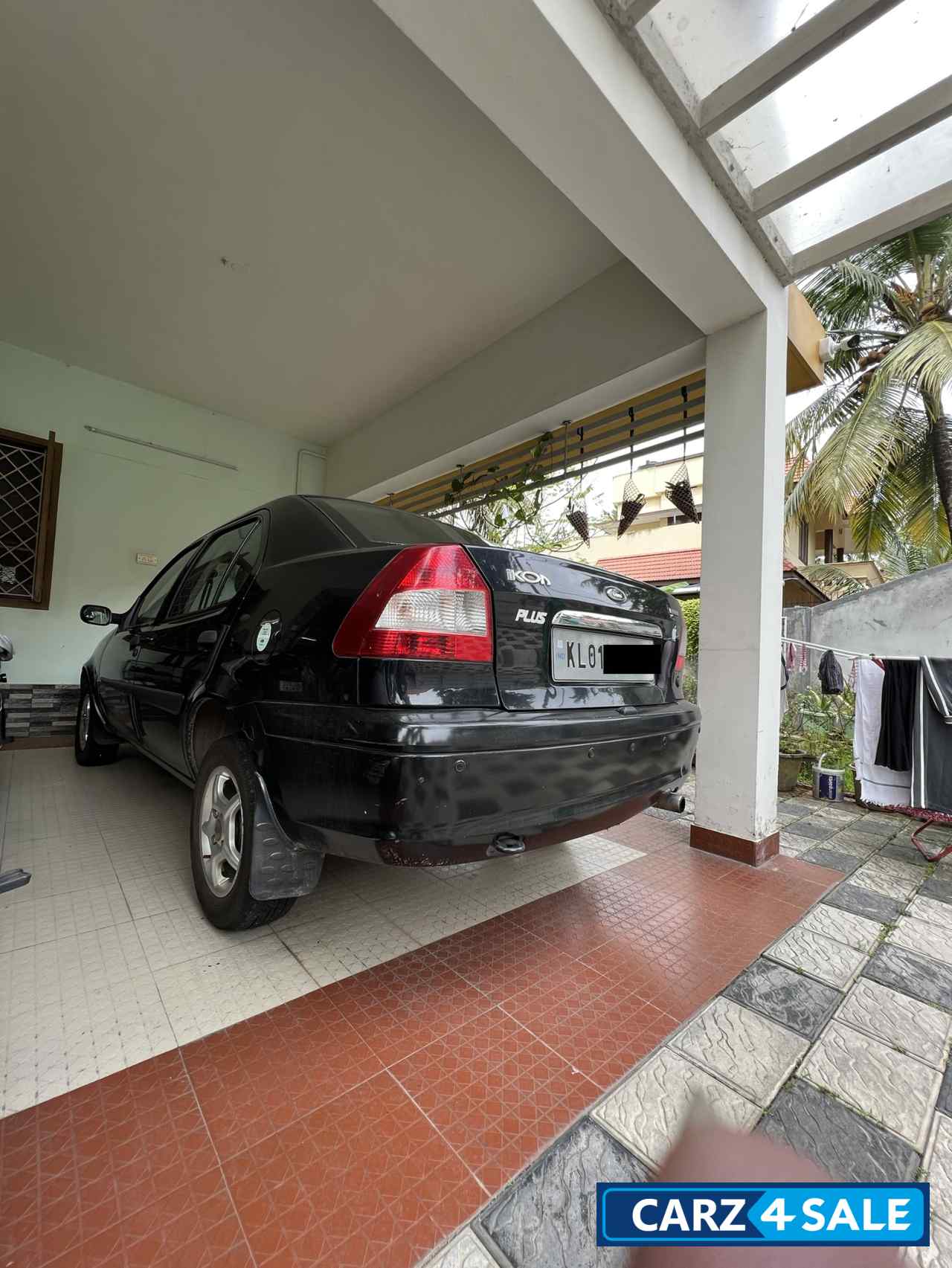 Black Ford Ikon DuraTorq 1.4 TDCi