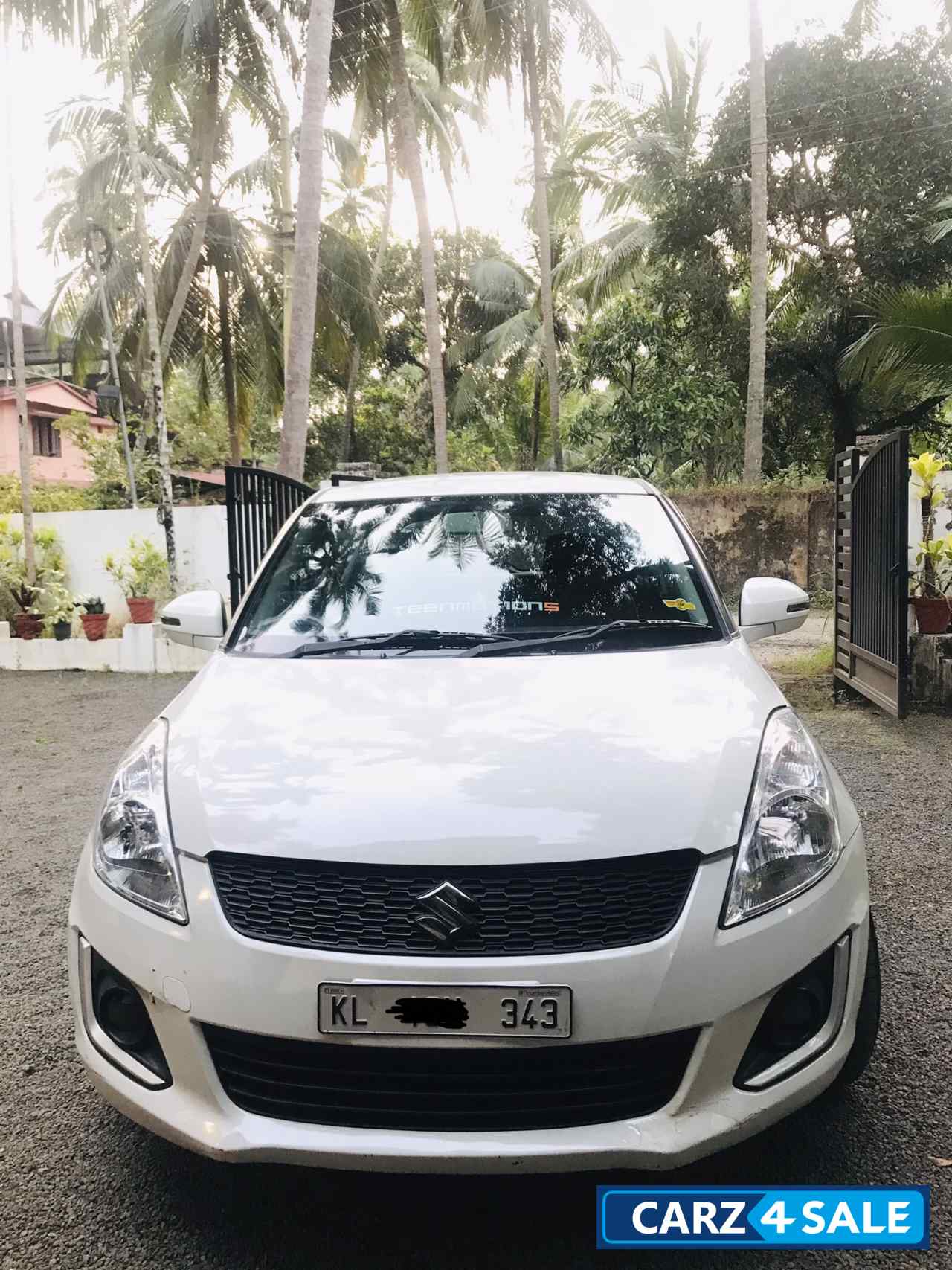 Maruti Suzuki Swift VDi BS-IV