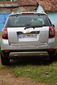 Silver Chevrolet Captiva LT