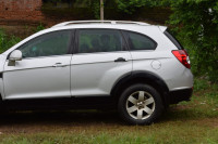 Silver Chevrolet Captiva LT