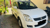 Arctic Pearl White Maruti Suzuki Swift ZXi 1.2 BS-IV