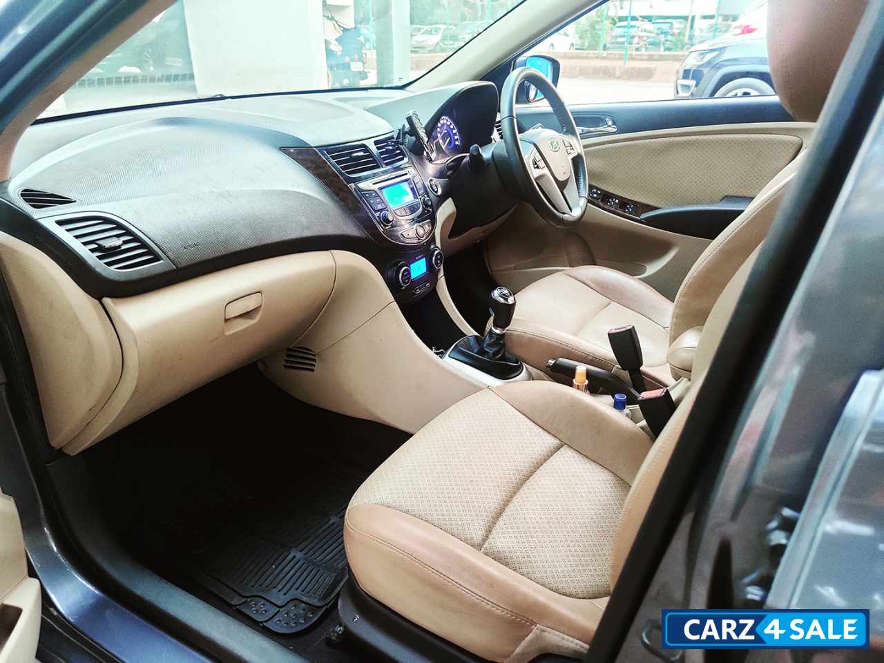 Carbon Grey Hyundai Verna Transform 1.6 SX VTVT