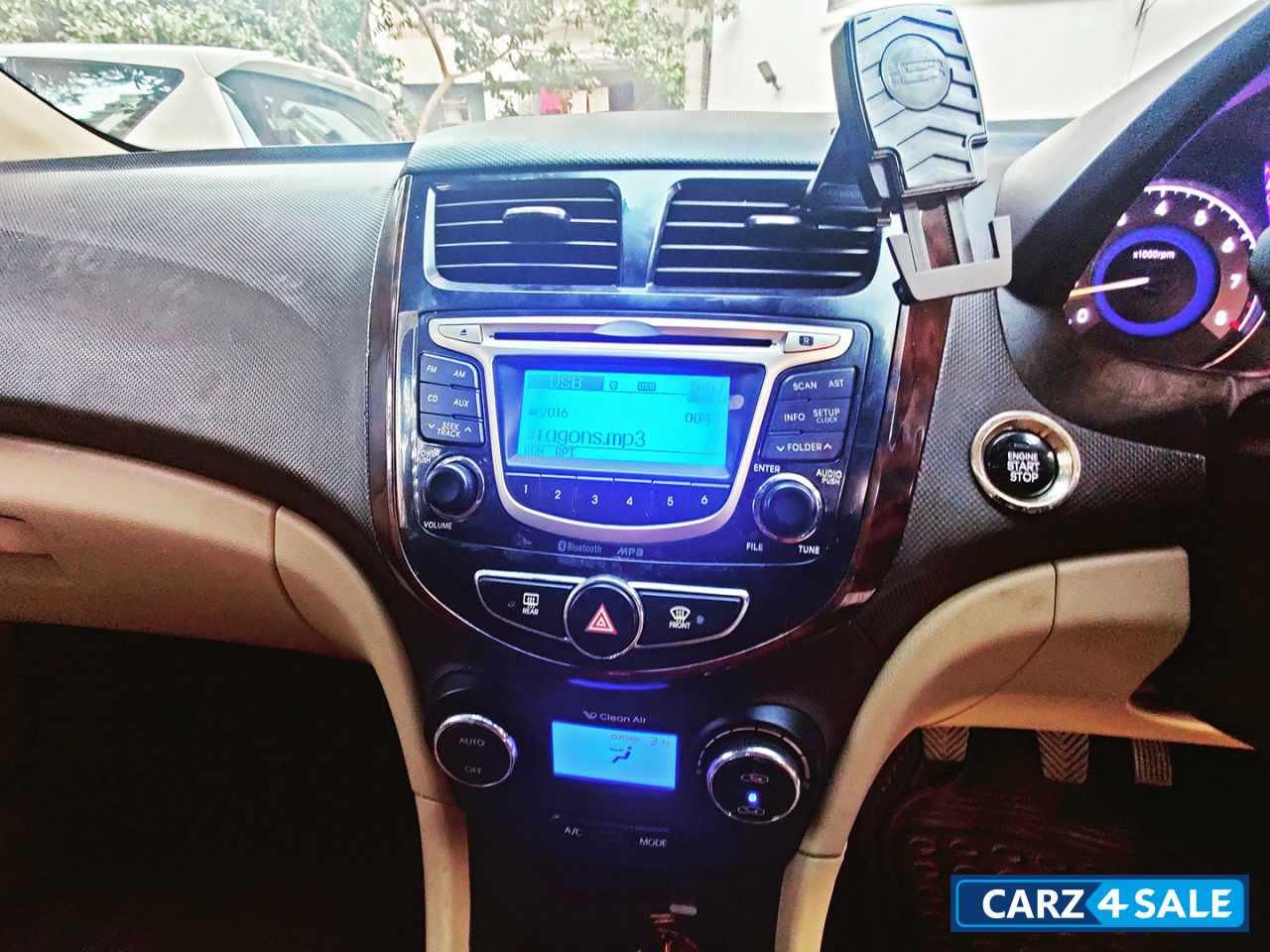 Carbon Grey Hyundai Verna Transform 1.6 SX VTVT