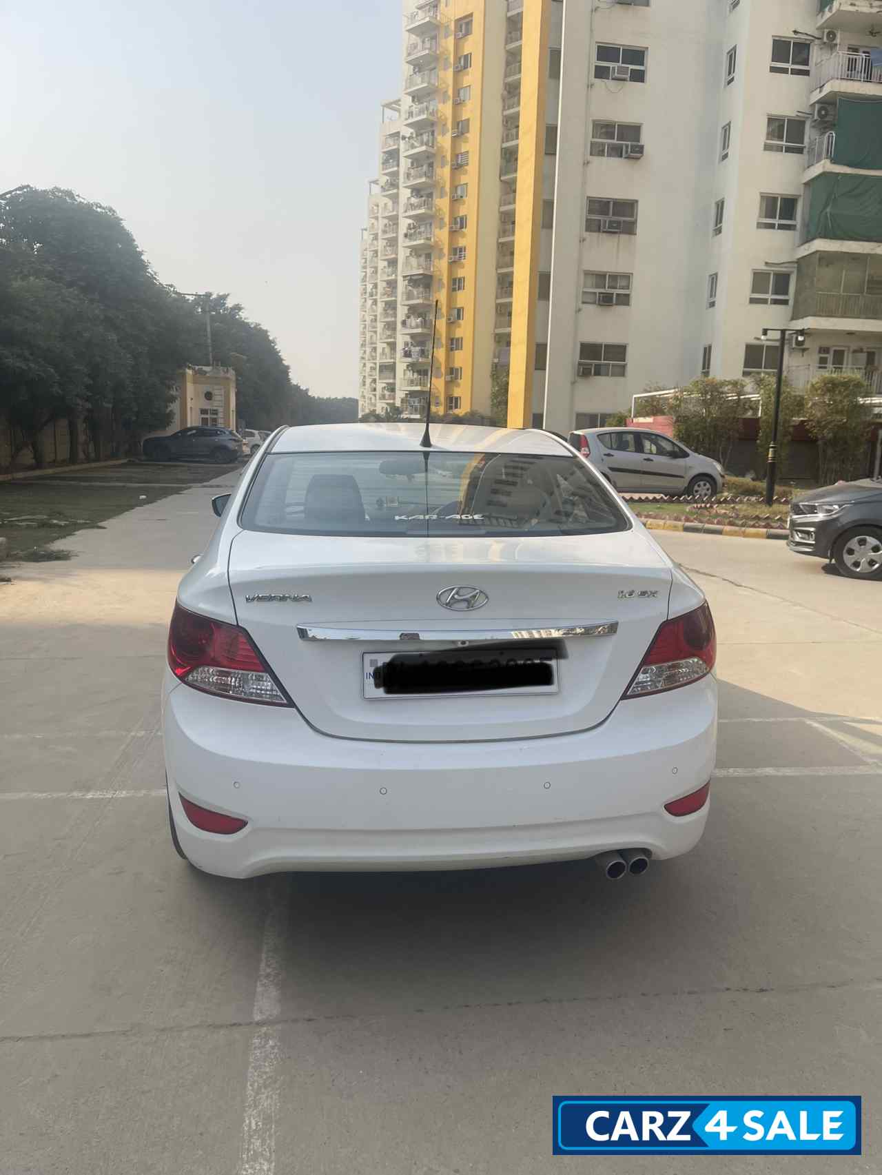 Hyundai Verna Transform 1.6 SX VTVT Hyundai Verna Transform 1.6 SX VTVT