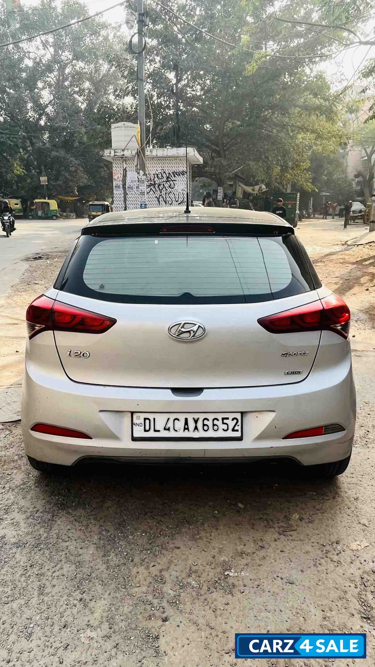 Hyundai i20 Sportz 1.4 CRDi Hyundai i20 Sportz 1.4 CRDi