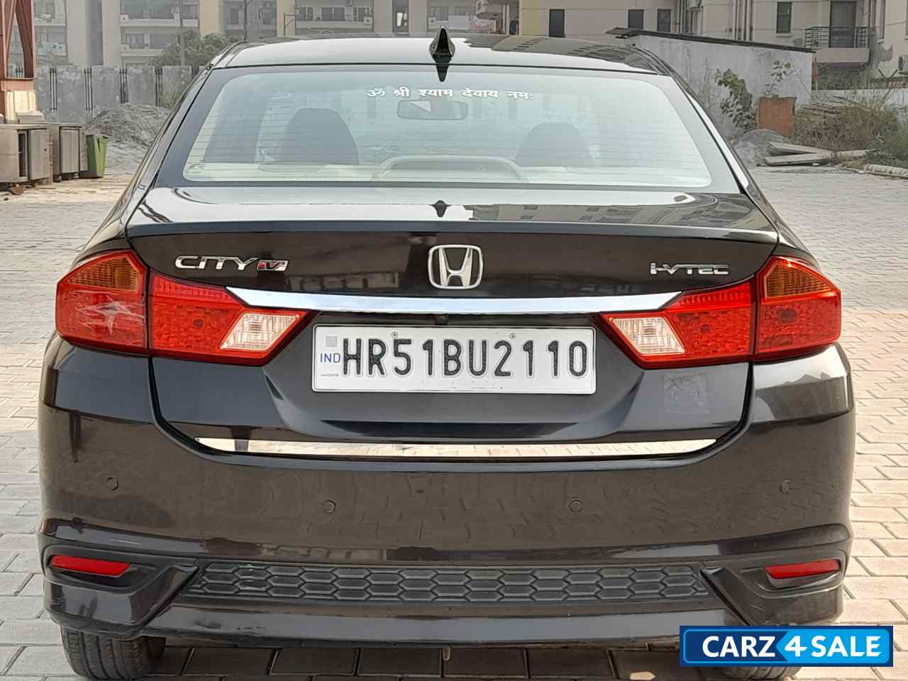 Golden Brown Honda City 1.5 V MT Golden Brown Honda City 1.5 V MT