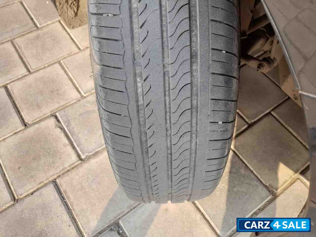 Golden Brown Honda City 1.5 V MT Golden Brown Honda City 1.5 V MT