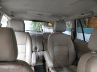 Toyota Innova 2.5 G BS III 8 STR