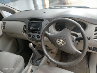 Toyota Innova 2.5 G BS III 8 STR