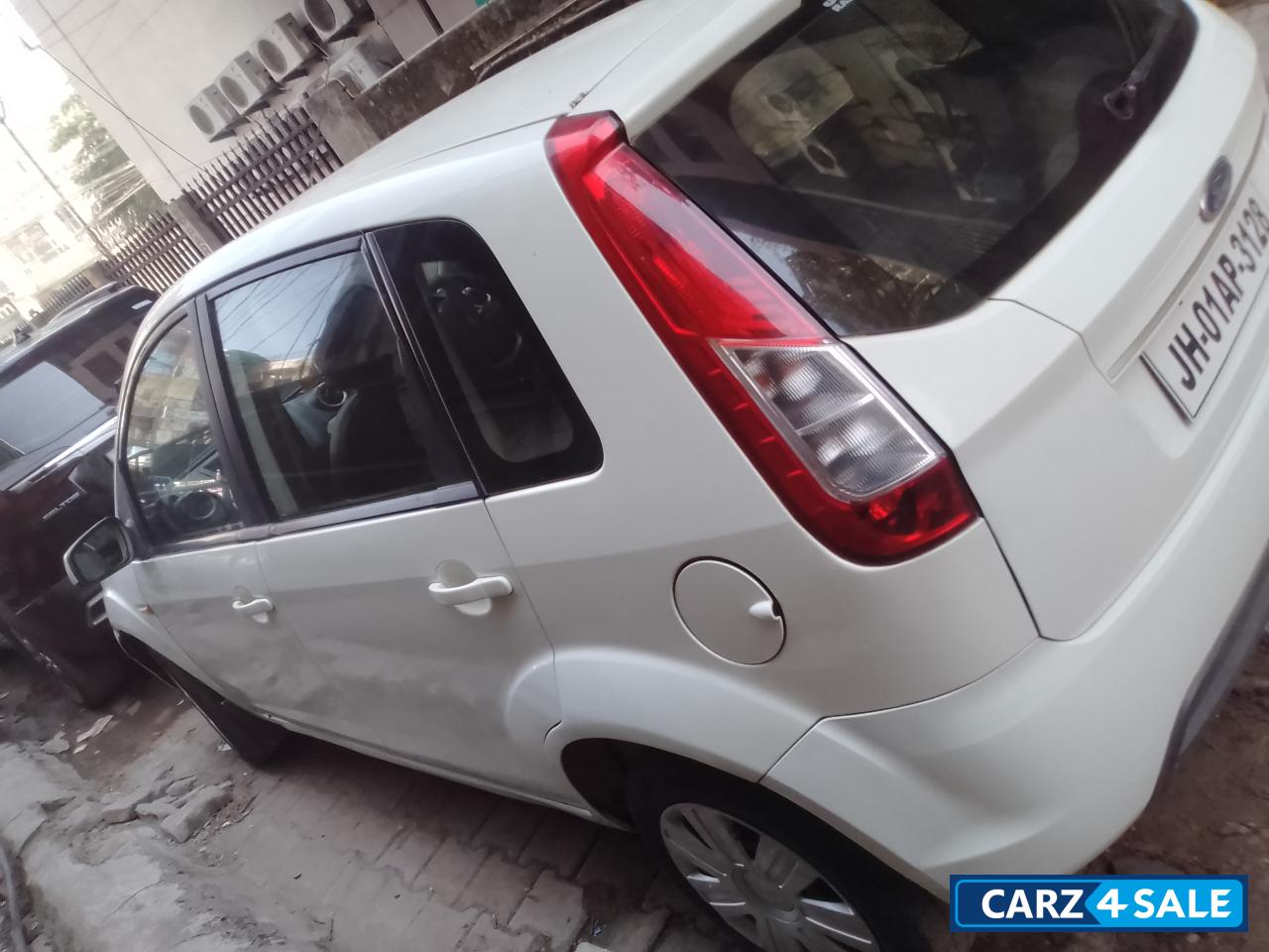 Ford Figo 1.2 Duratec ZXI Ford Figo 1.2 Duratec ZXI