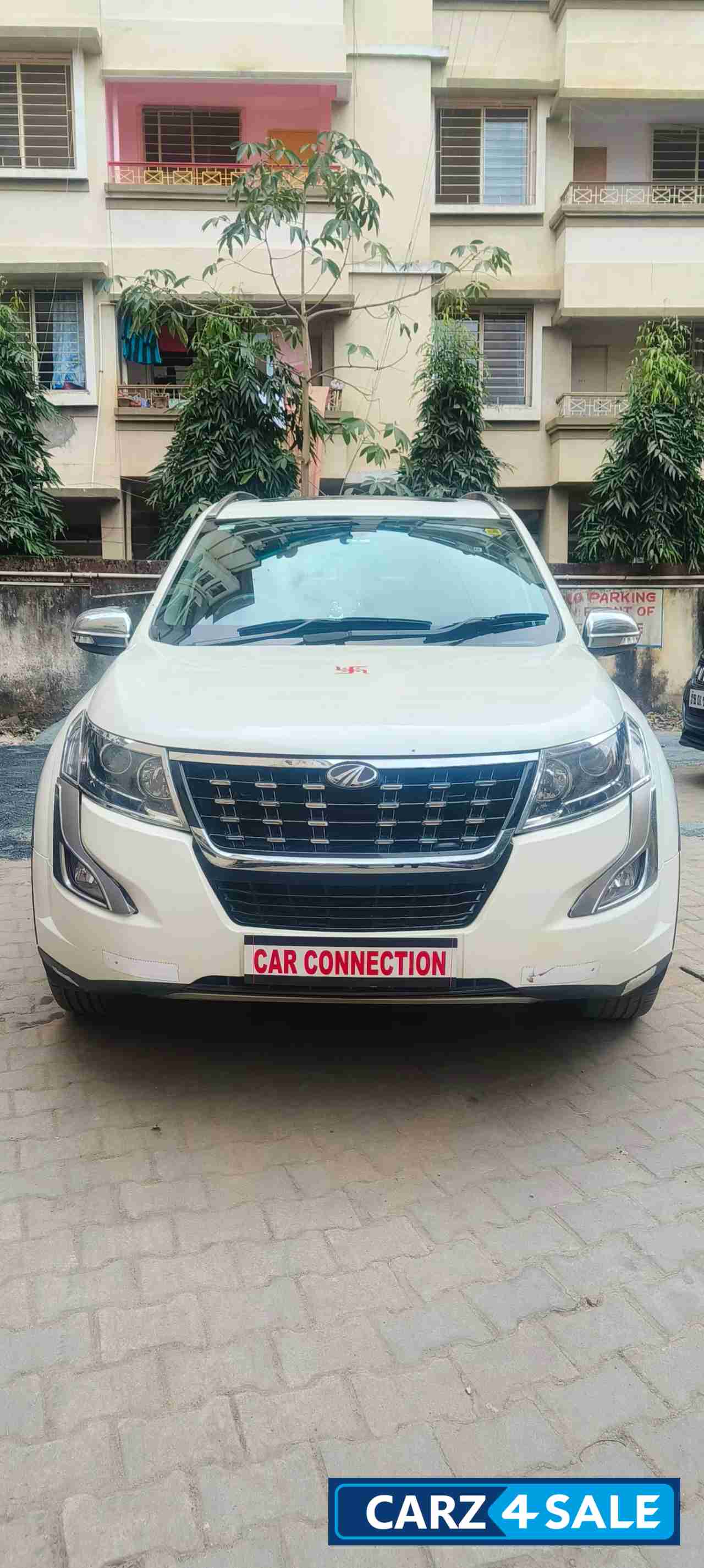 Mahindra XUV 500 W11 OPT BS4 FWD Diesel