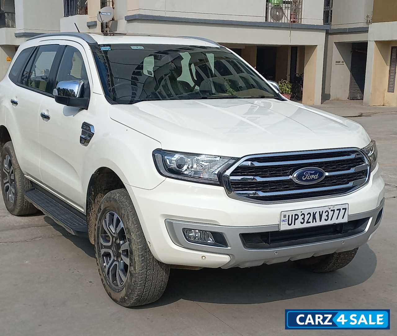 White Ford Endeavour 3.2L Diesel Titanium Plus 4x4 AT