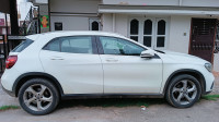 Mercedes-Benz GLA Style 200d Diesel AT