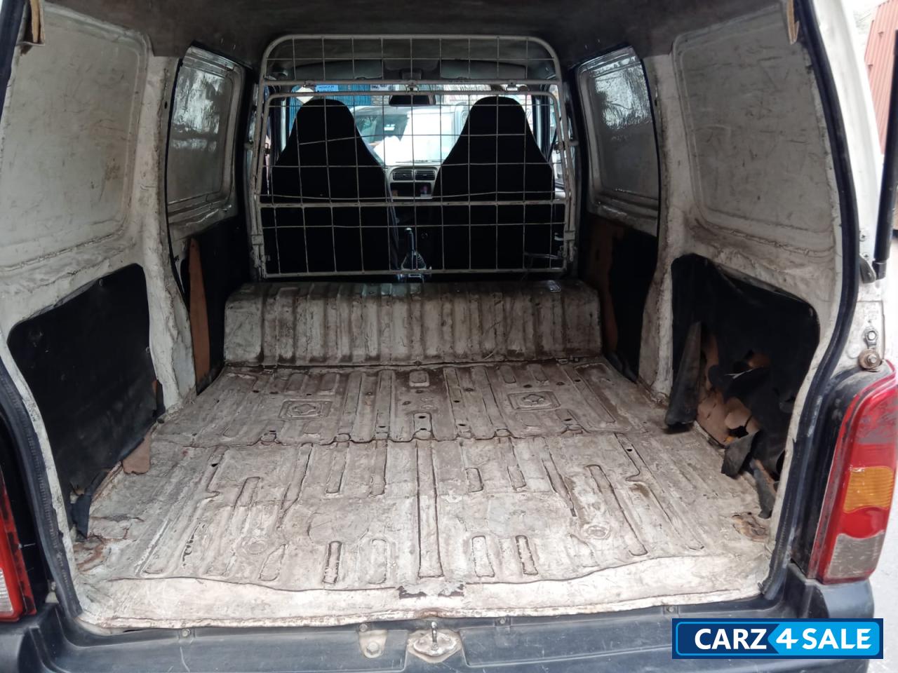 Used 2013 model Maruti Suzuki Eeco Cargo CNG for sale in New Delhi. ID 24928 Carz4Sale