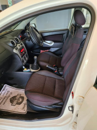 White Ford Figo 1.4 Duratorq Titanium