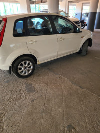 White Ford Figo 1.4 Duratorq Titanium