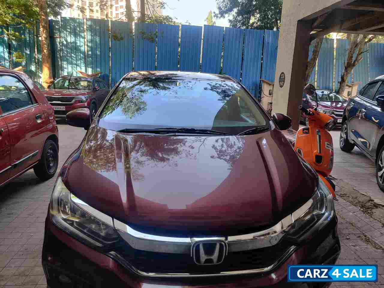 Honda City V CVT Petrol