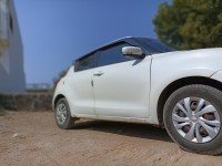 Maruti Suzuki Swift VXI