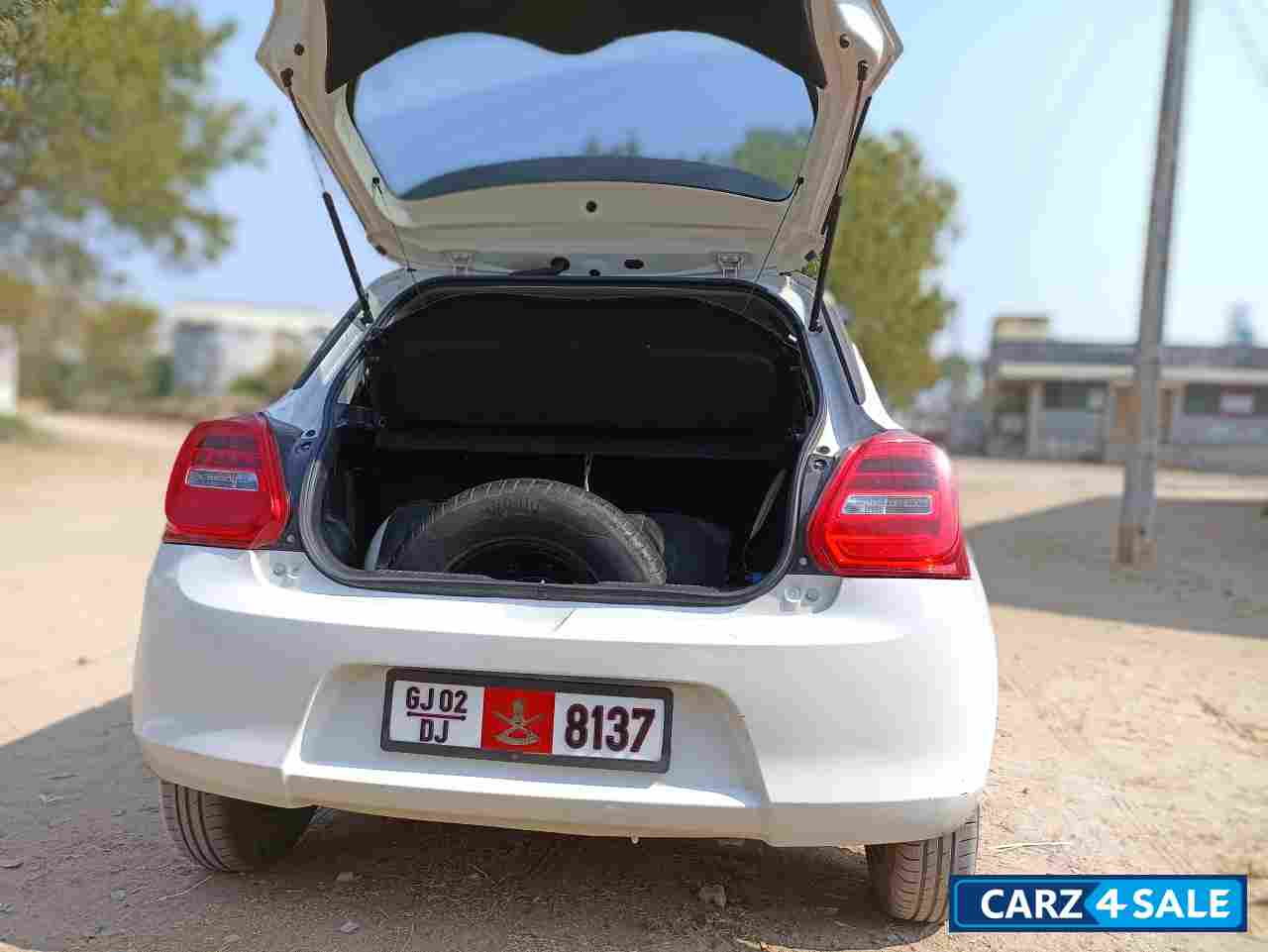 Maruti Suzuki Swift VXI Maruti Suzuki Swift VXI