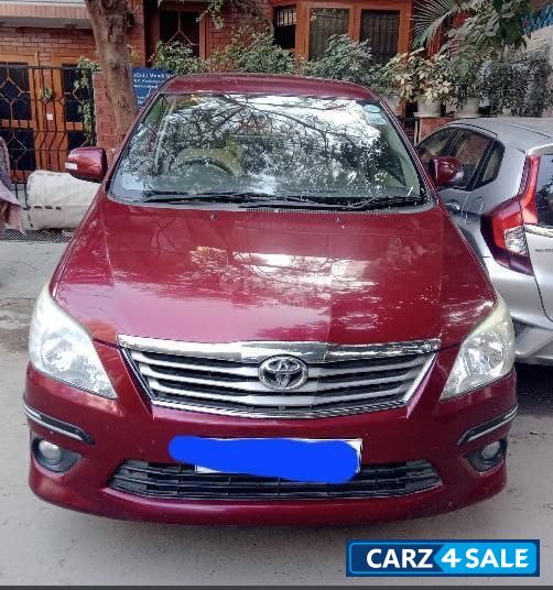 Toyota Innova 2.5 V 7 STR