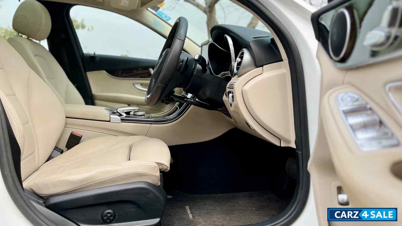 Mercedes-Benz C-Class 250 Avantgarde Mercedes-Benz C-Class 250 Avantgarde