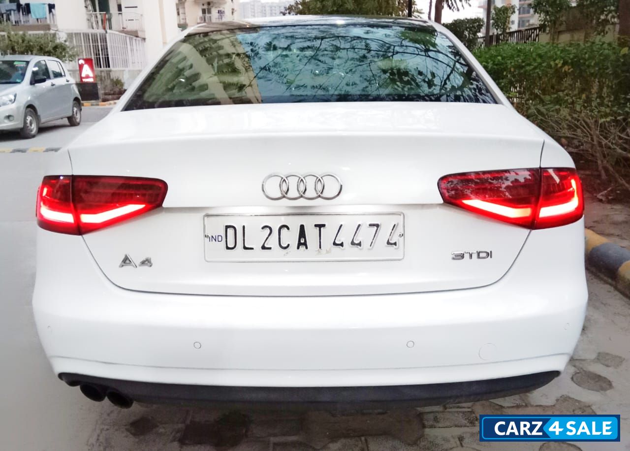 Audi A4 2.0 TDI 177 bph Premium Sport Audi A4 2.0 TDI 177 bph Premium Sport