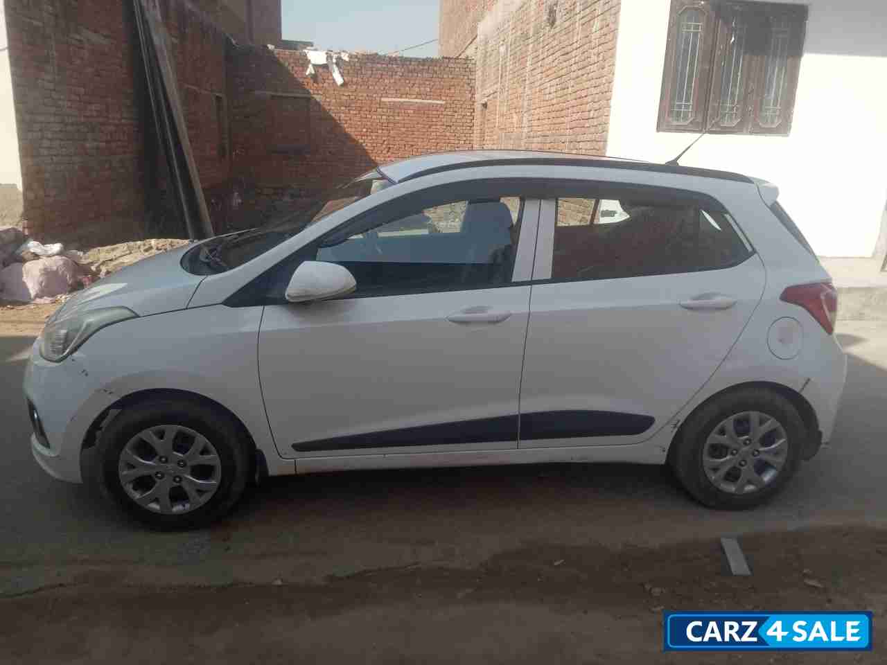 Hyundai Grand i10 Hyundai Grand i10