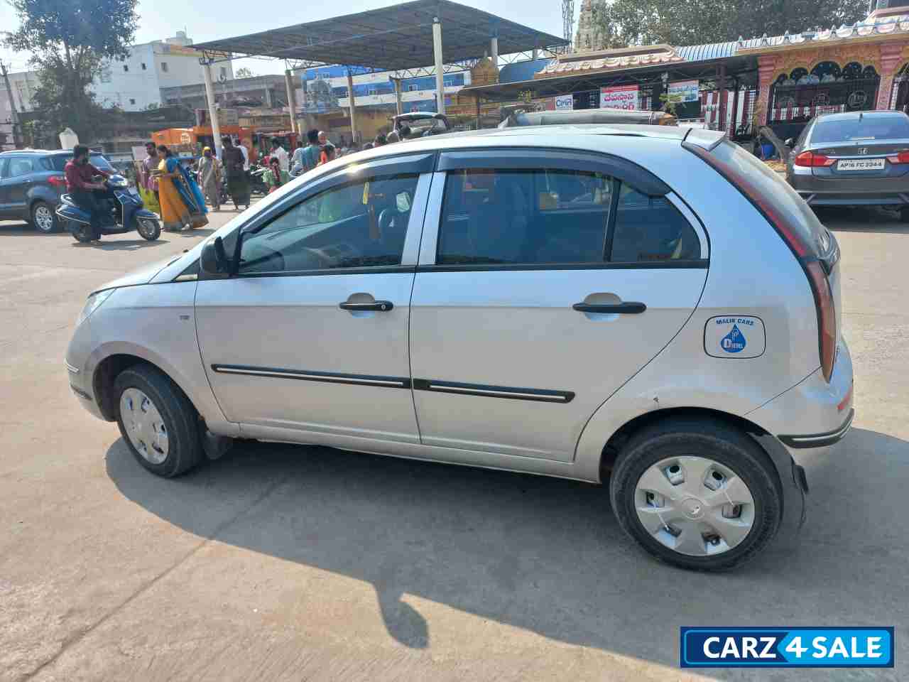 Silver Tata Vista Tech LS BS III Silver Tata Vista Tech LS BS III