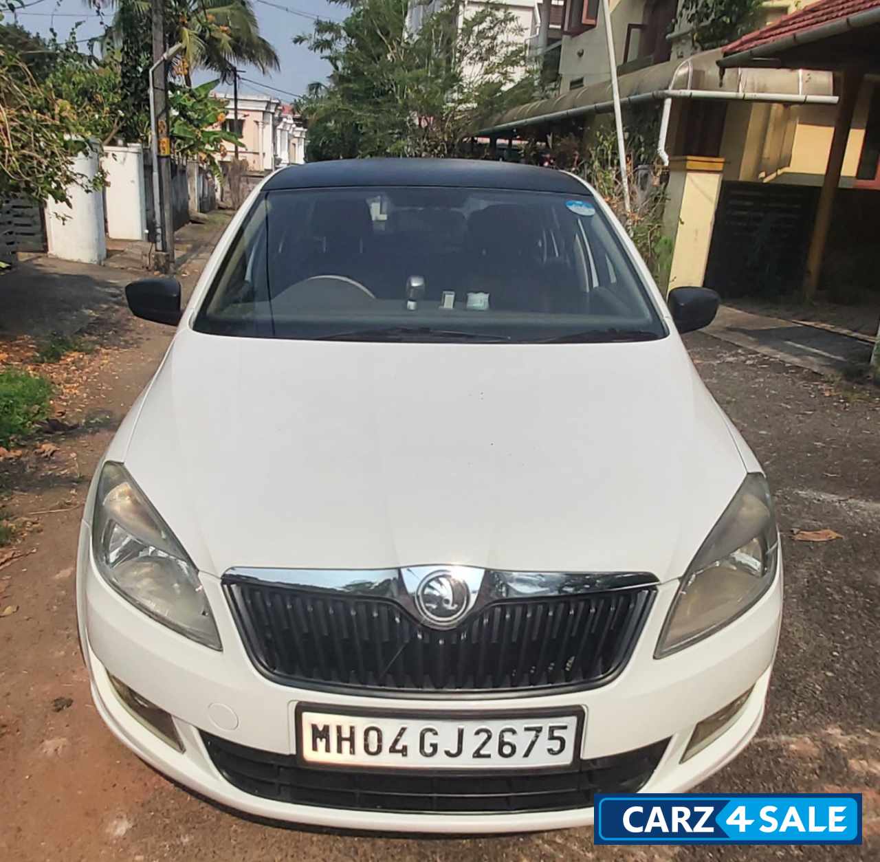 Skoda Rapid Active 1.6 MPI MT Skoda Rapid Active 1.6 MPI MT