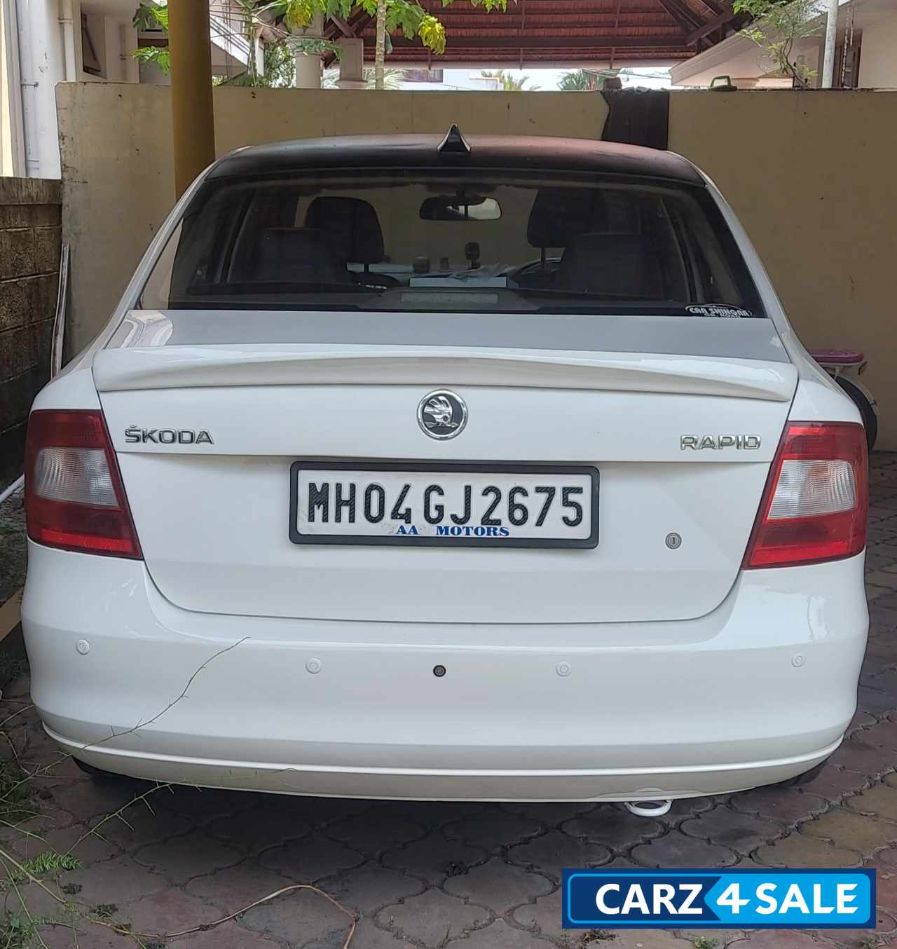 Skoda Rapid Active 1.6 MPI MT Skoda Rapid Active 1.6 MPI MT